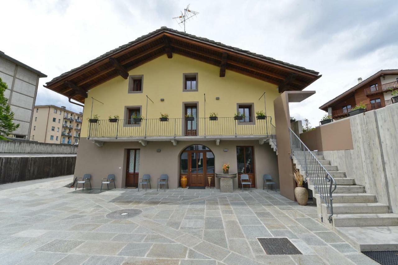 Vecchio Mulino Guest House Aosta Dış mekan fotoğraf