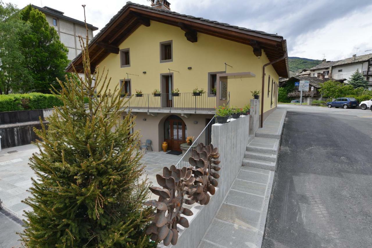 Vecchio Mulino Guest House Aosta Dış mekan fotoğraf